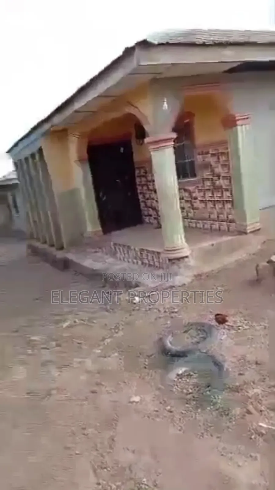 2bdrm Bungalow in Okinni Area Osun, Osogbo for sale in Osogbo