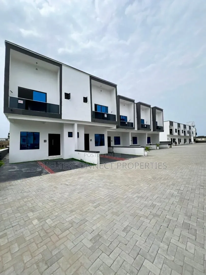 3bdrm Duplex in Ado / Ajah for sale in Ado / Ajah