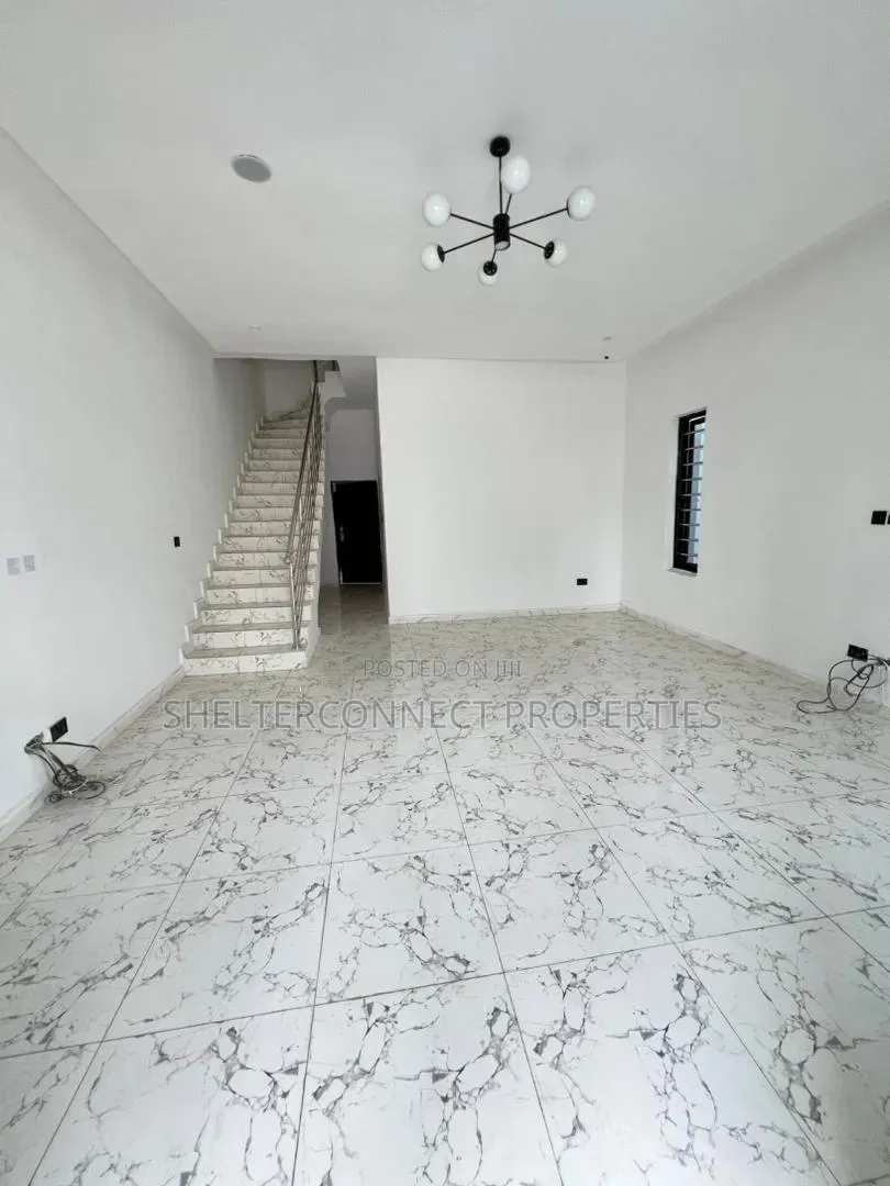 3bdrm Duplex in Ado / Ajah for sale in Ado / Ajah