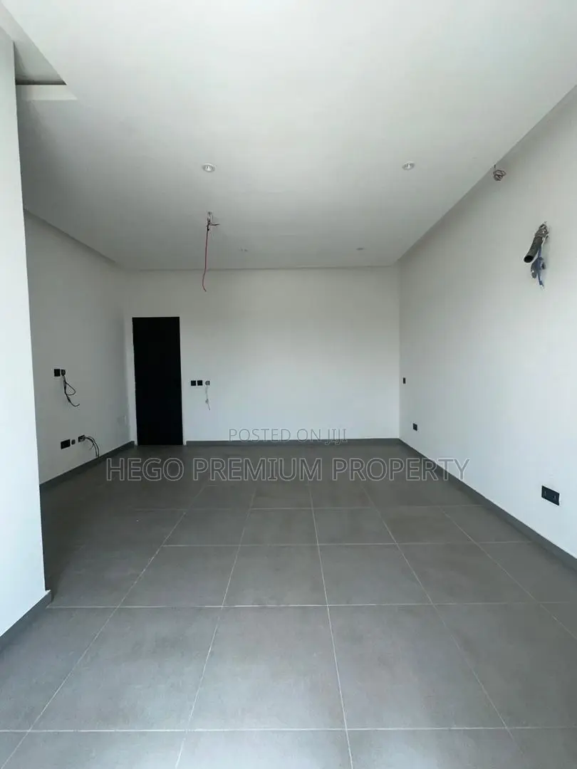 3bdrm Duplex in Lekki Estate for sale in Lekki Phase 1