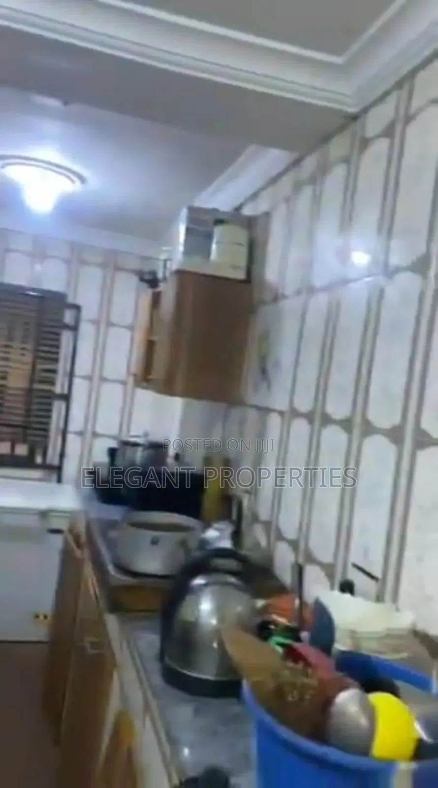 4bdrm Bungalow in Facing The Main Road, Osogbo for sale in Osogbo