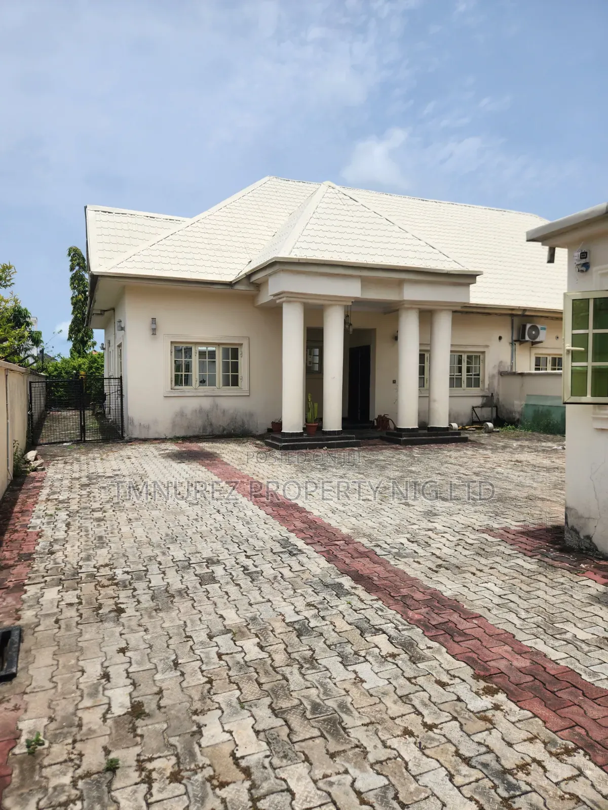 3bdrm Apartment in Lekki Phase1 for rent in Lekki Phase 1