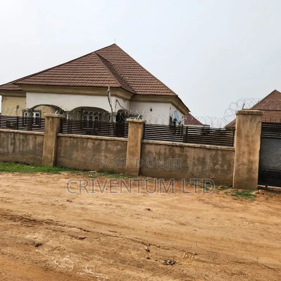 3bdrm Bungalow in Apo Resettlement for sale in Apo Resettlement