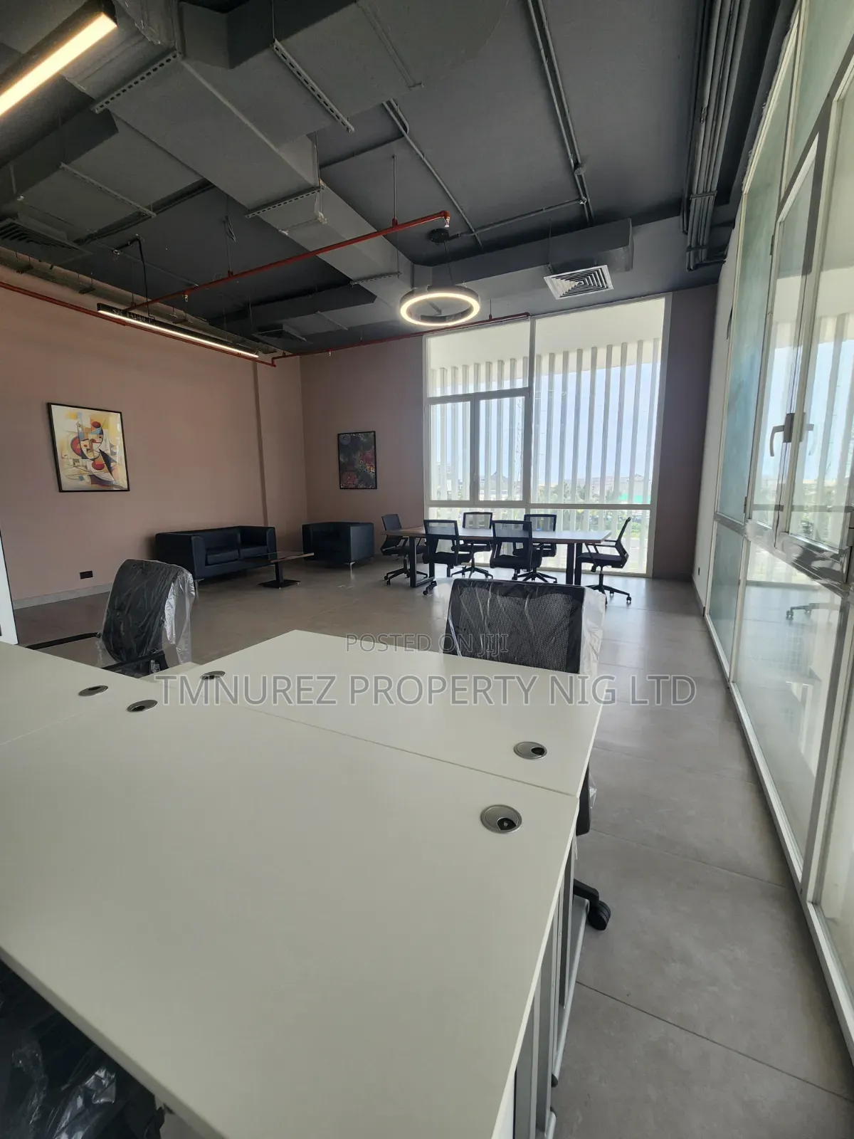 Office Fully Furnished Fully Serviced Lekki Phase1 in Lekki Phase 1