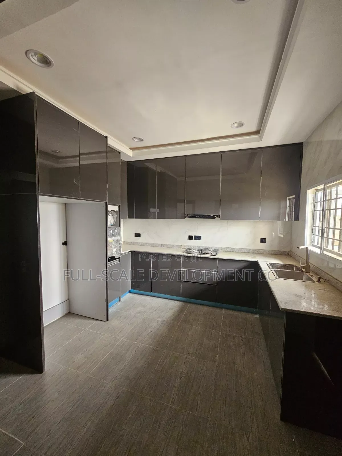 5bdrm Townhouse/Terrace in Katampe Extension for sale in Katampe Extension