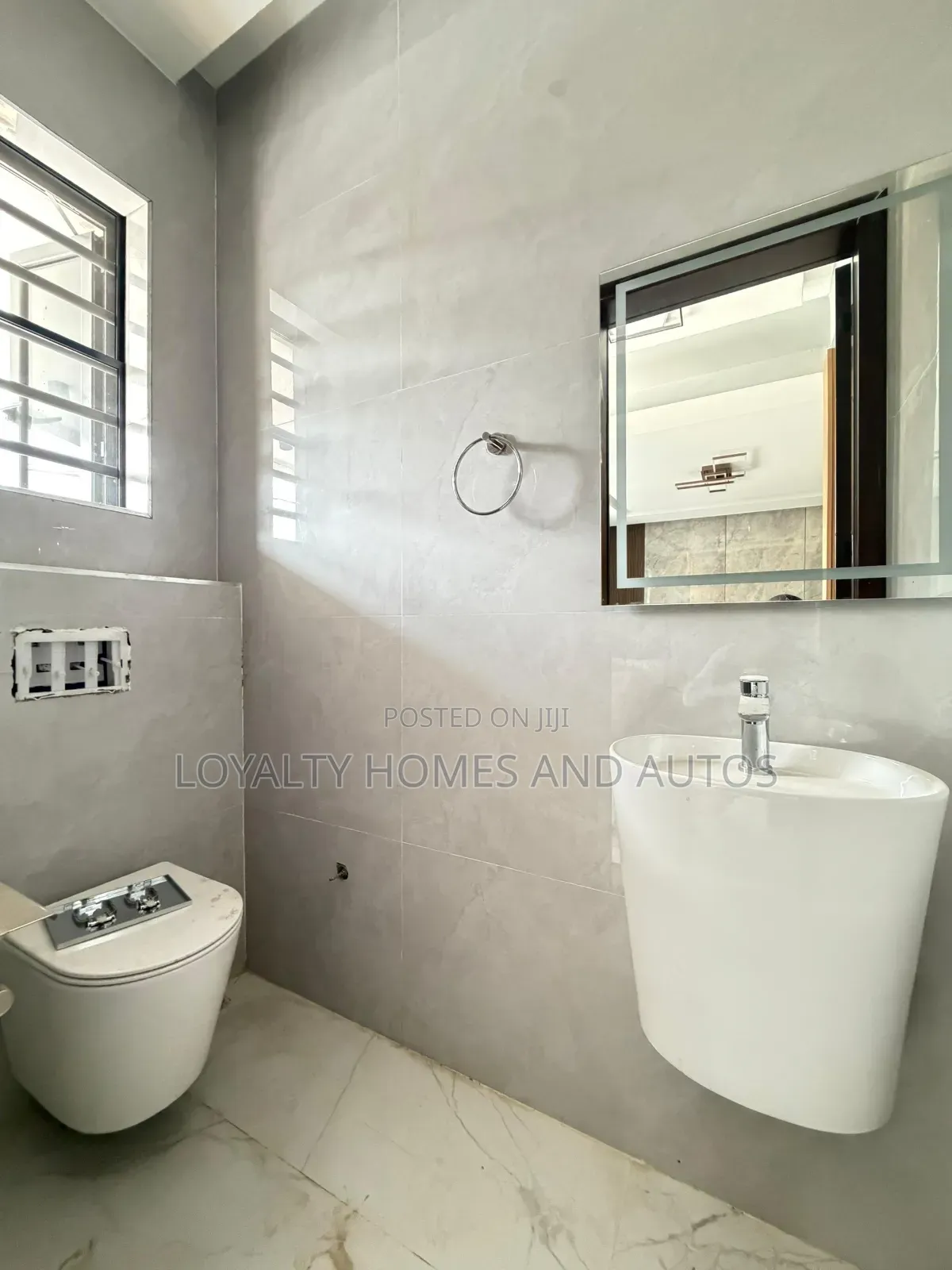 5bdrm House in Opebi for sale in Opebi