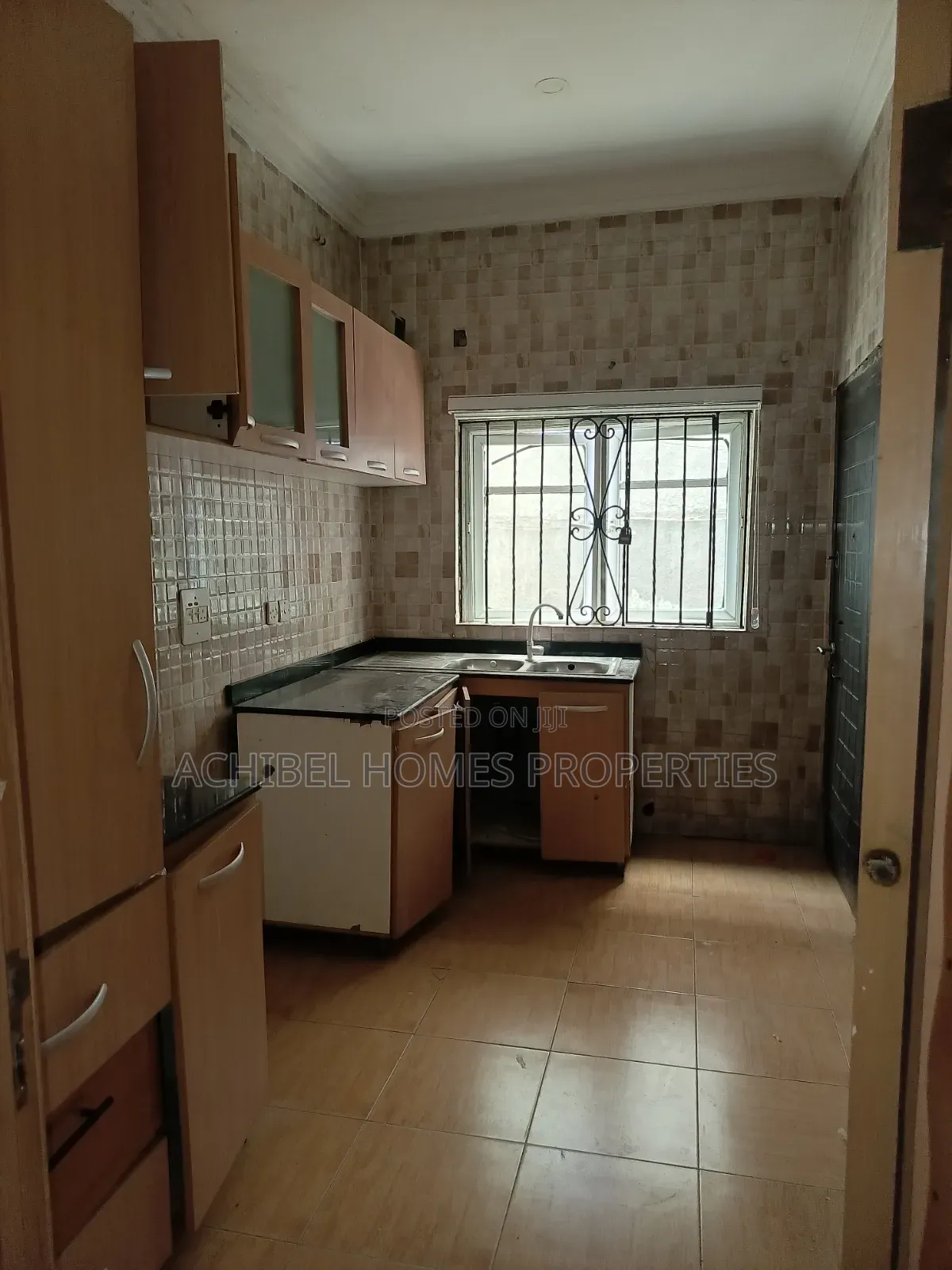 2bdrm Block of Flats in Ikota Villa for rent in Ikota
