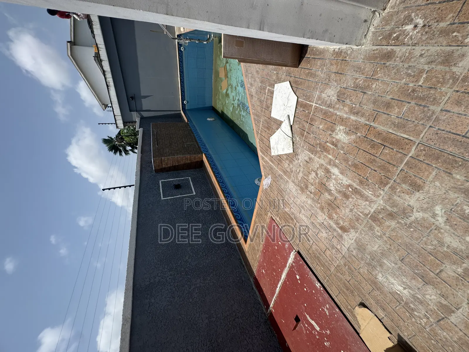 6bdrm Duplex in Phase 1 Lekki for sale in Lekki Phase 1