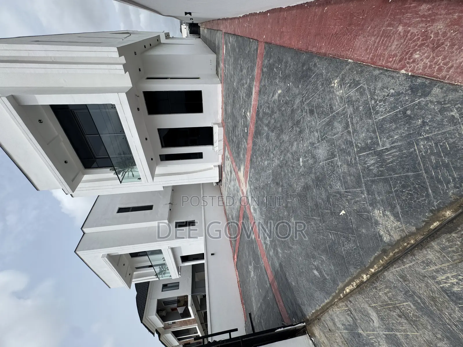5bdrm Duplex in Harry Drive, VGC / Ajah for sale in VGC / Ajah