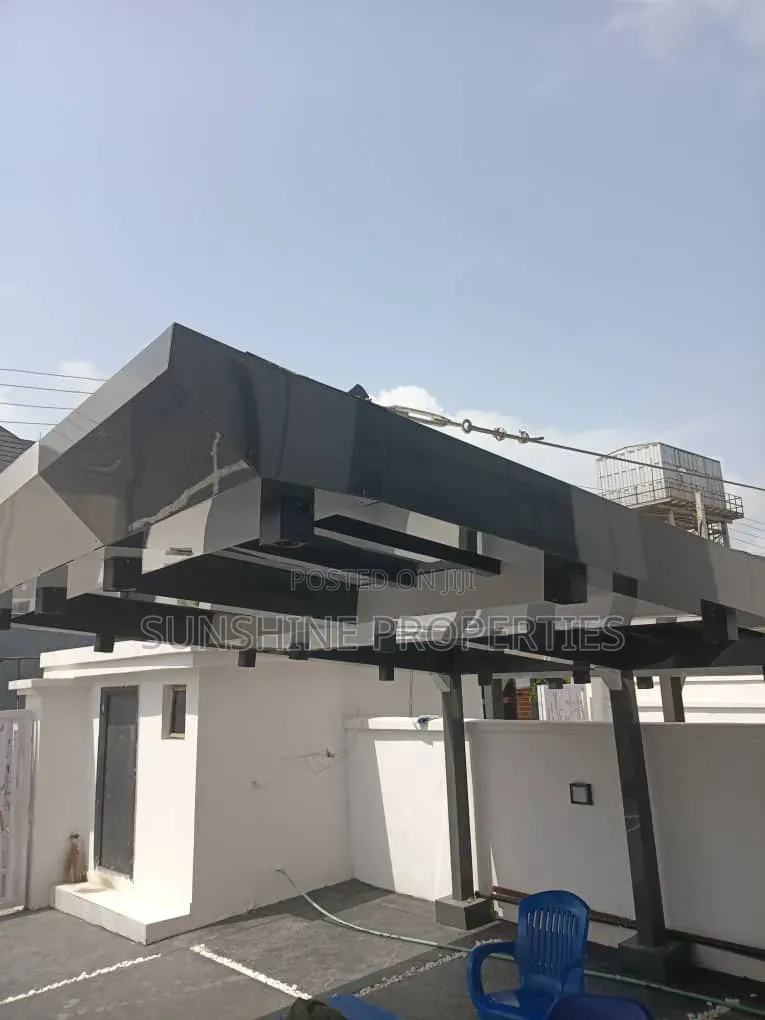 5bdrm Duplex in Lekki Expressway for sale in Lekki Expressway
