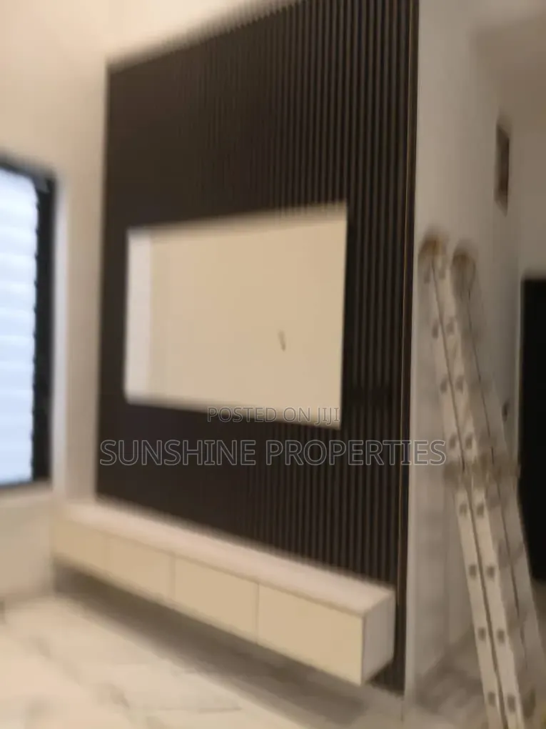 5bdrm Duplex in Lekki Expressway for sale in Lekki Expressway