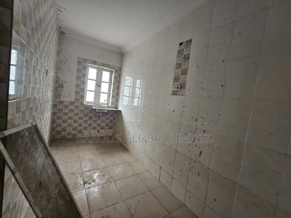 9bdrm Block of Flats in Riverbank Estate,, Iseri for sale in Iseri