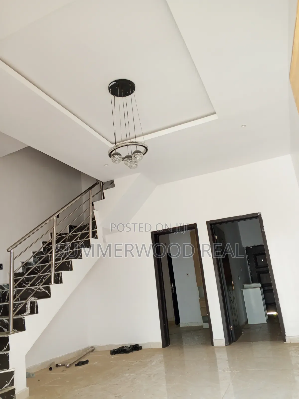3bdrm Duplex in Ikota for sale in Ikota