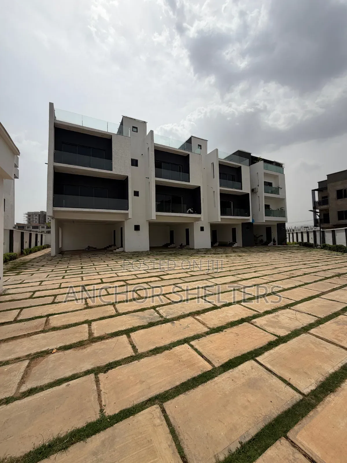 4bdrm Duplex in Mabuchi, Mabushi for sale in Mabushi