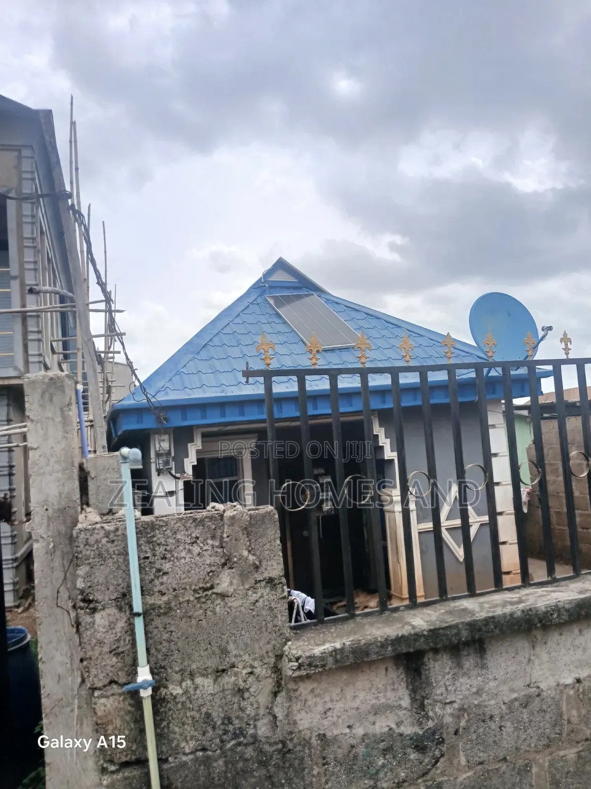 3bdrm Bungalow in Evergreen Estate, Iyana Ipaja for sale in Iyana Ipaja