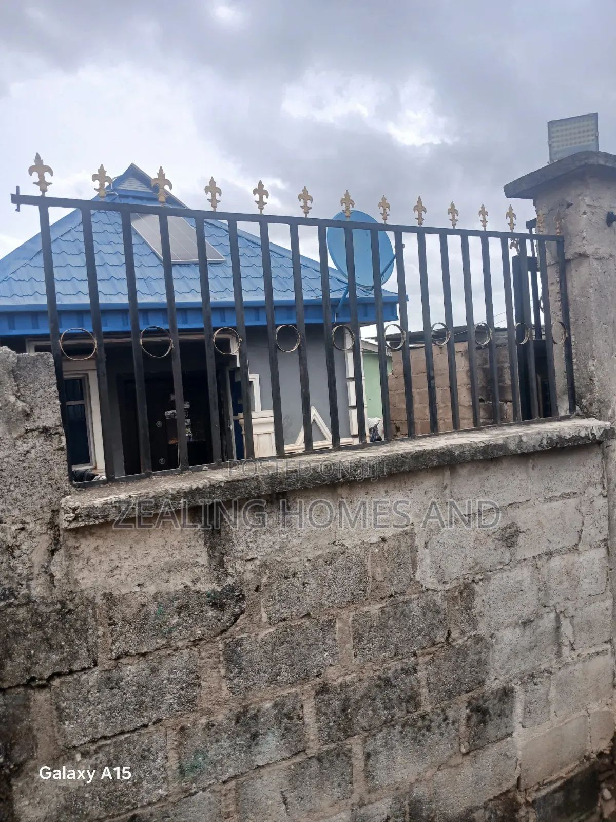 3bdrm Bungalow in Evergreen Estate, Iyana Ipaja for sale in Iyana Ipaja