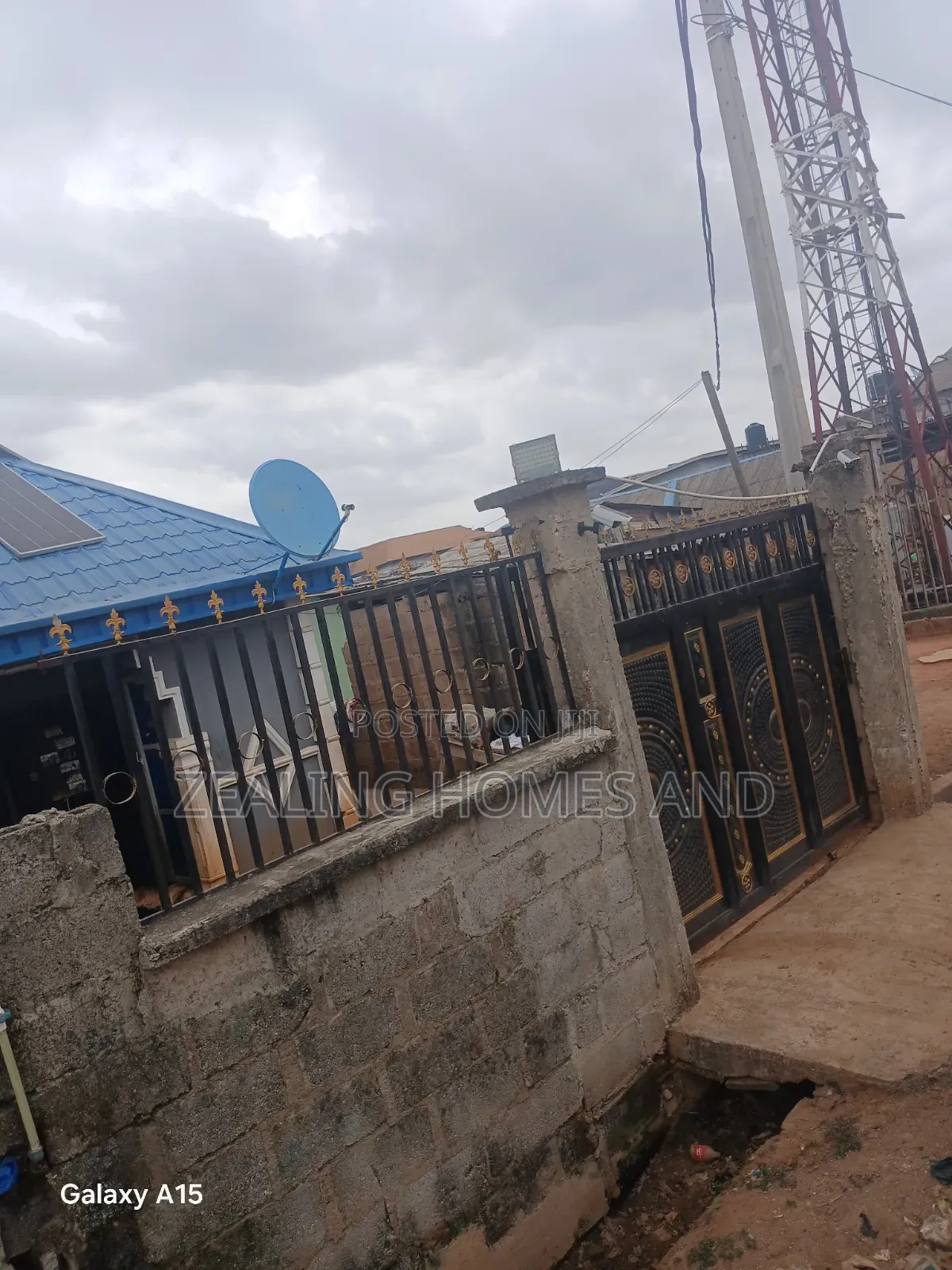 3bdrm Bungalow in Evergreen Estate, Iyana Ipaja for sale in Iyana Ipaja