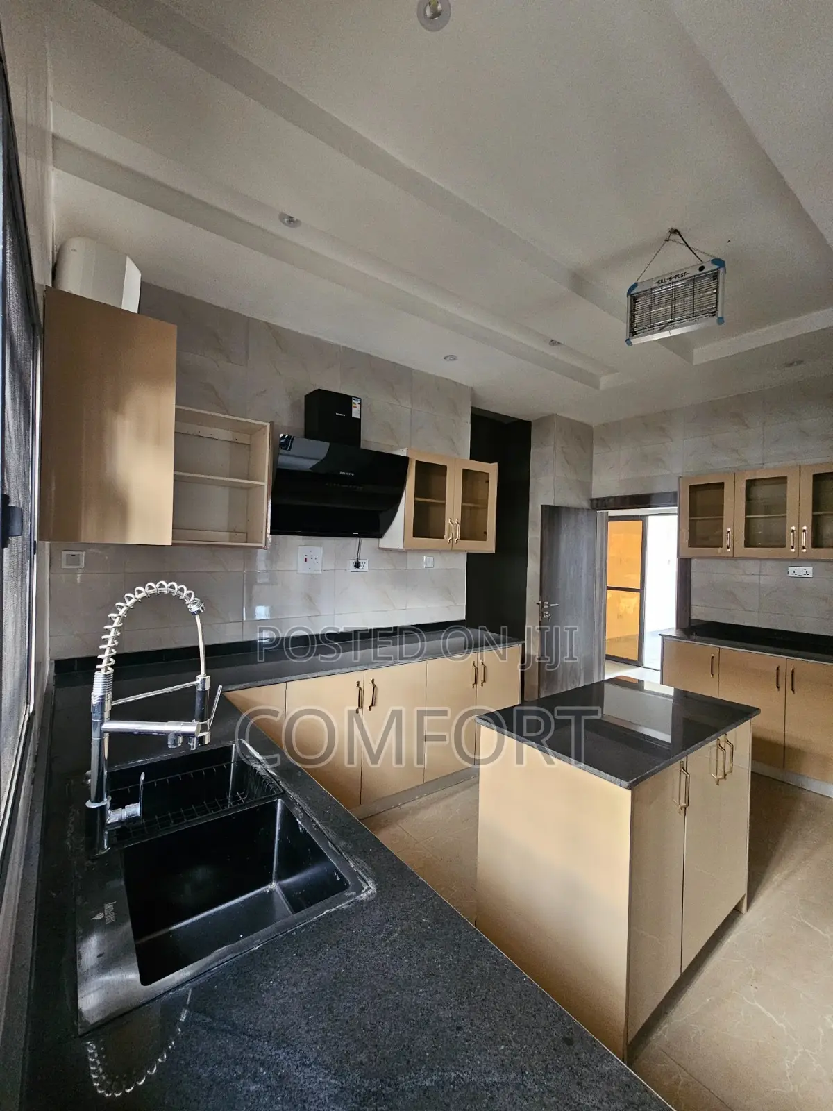4bdrm Duplex in Life Camp for sale in Life Camp
