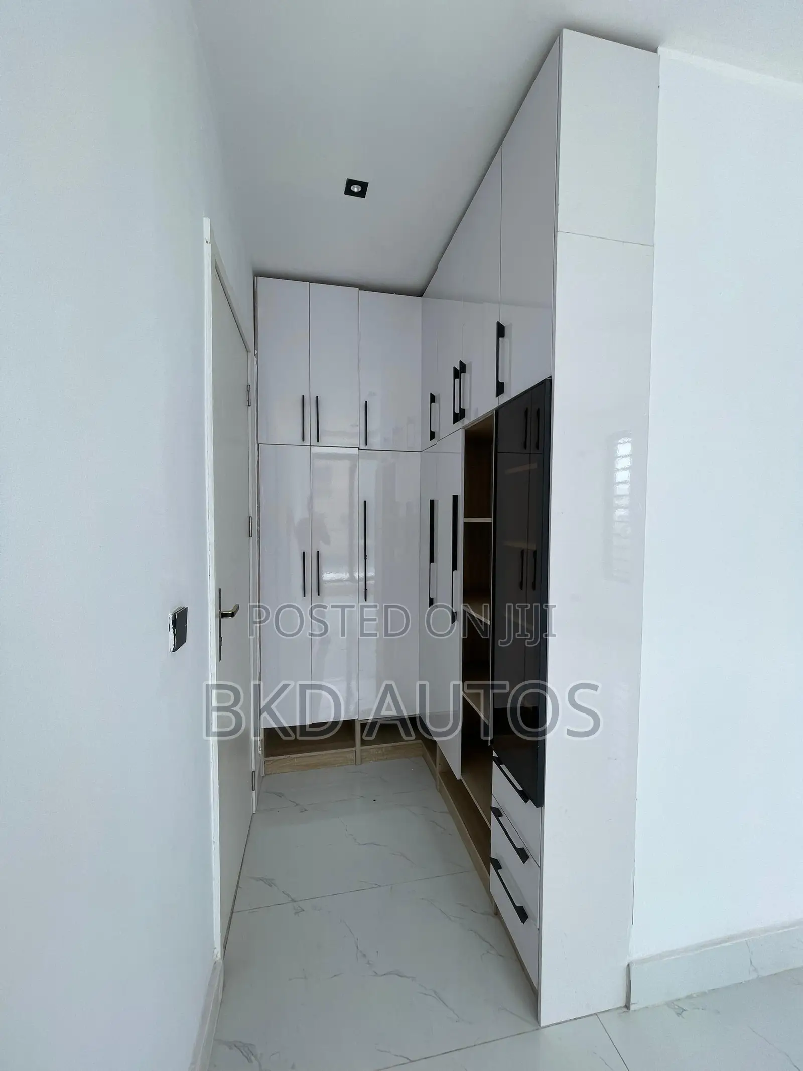 2bdrm Apartment in Lekki Phase 1 for sale in Lekki Phase 1