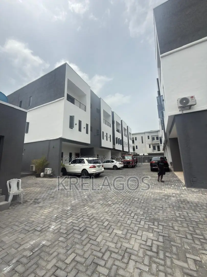 Furnished 4bdrm Duplex in Ikate for rent in Ikate