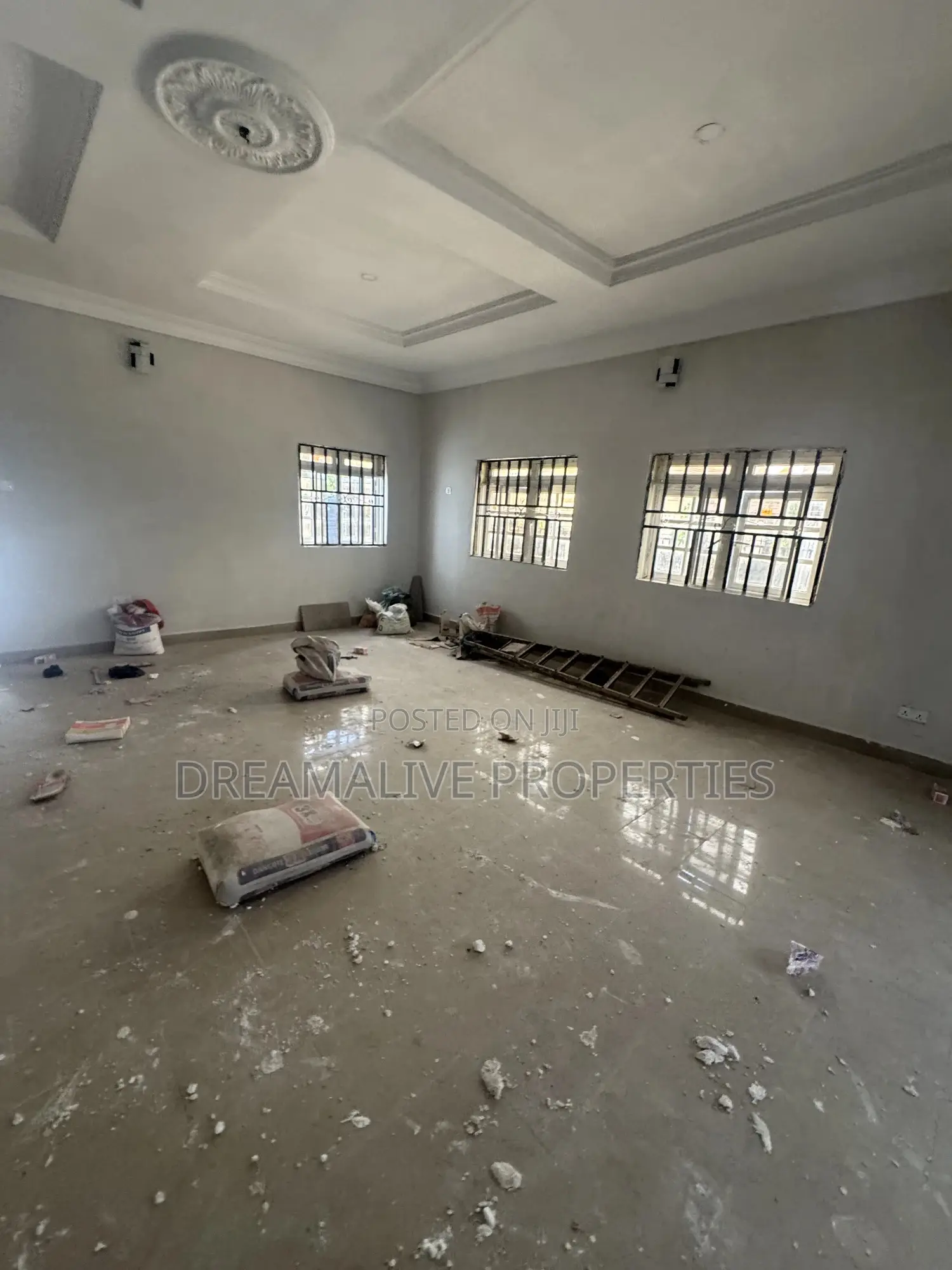 5bdrm Duplex in Mabglobal, Gwarinpa for rent in Gwarinpa