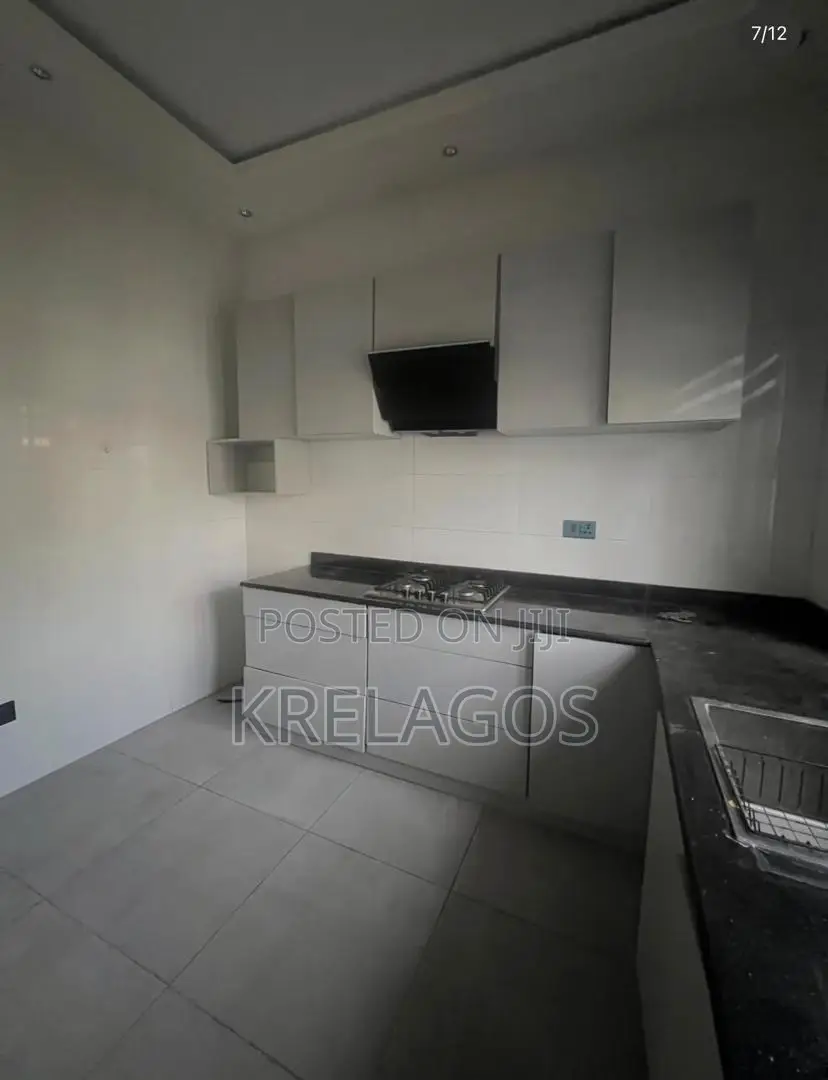2bdrm Apartment in Ikate for rent in Ikate