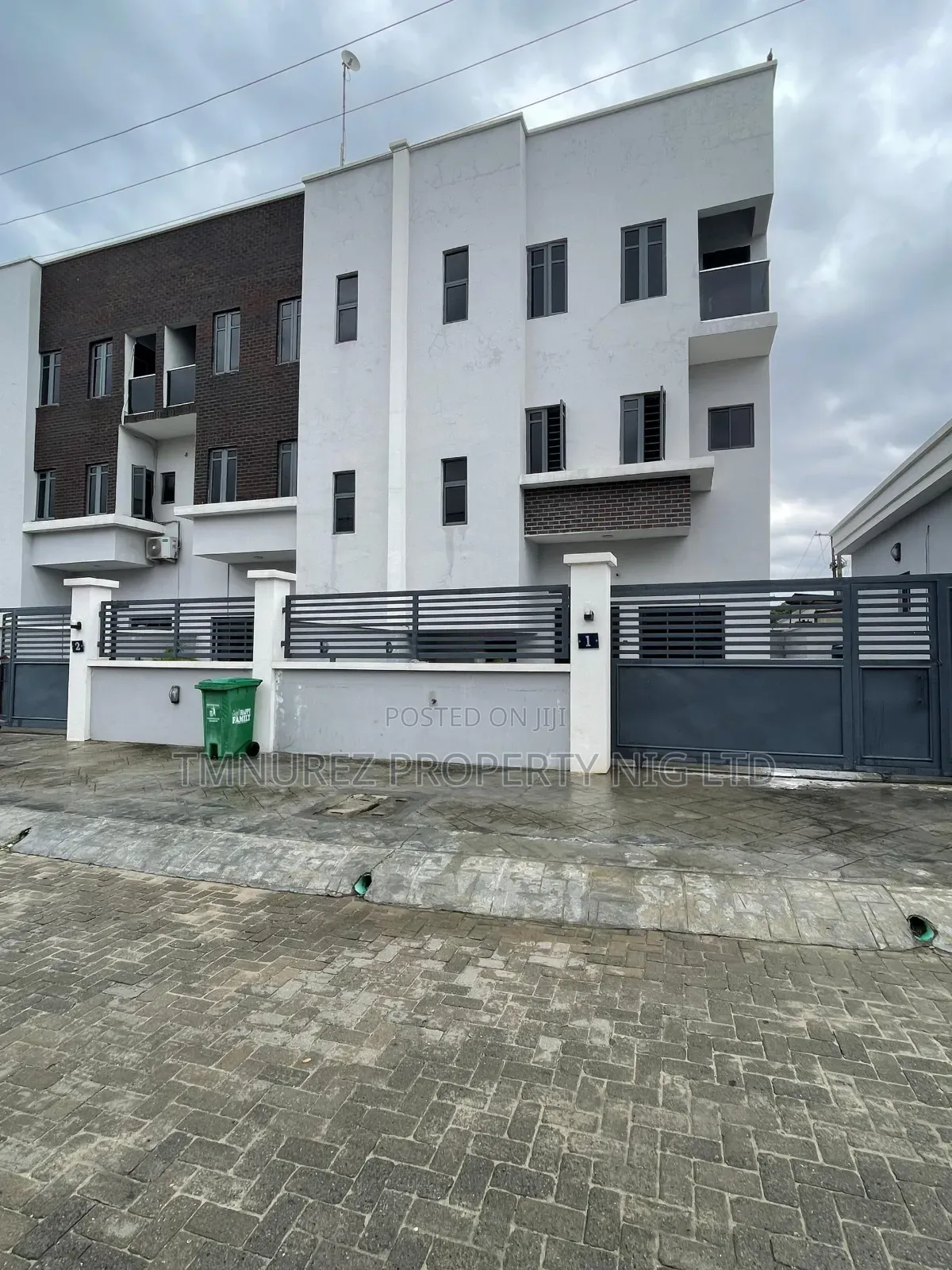 4bdrm Duplex in Ikate for rent in Ikate
