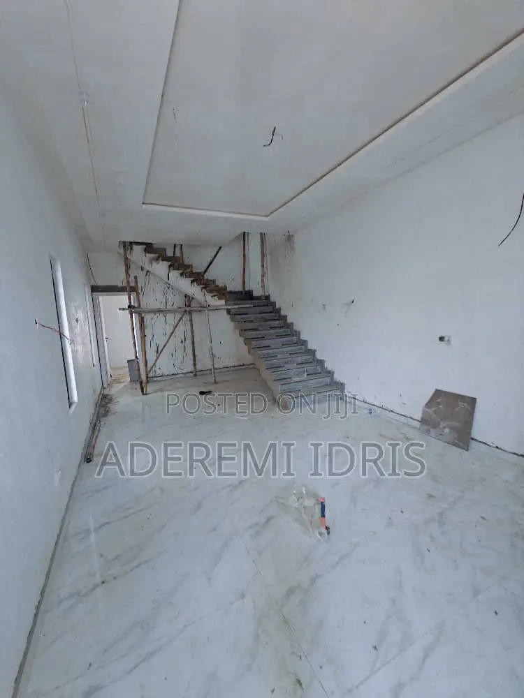5bdrm Duplex in Opic, Isheri North for rent in Isheri North