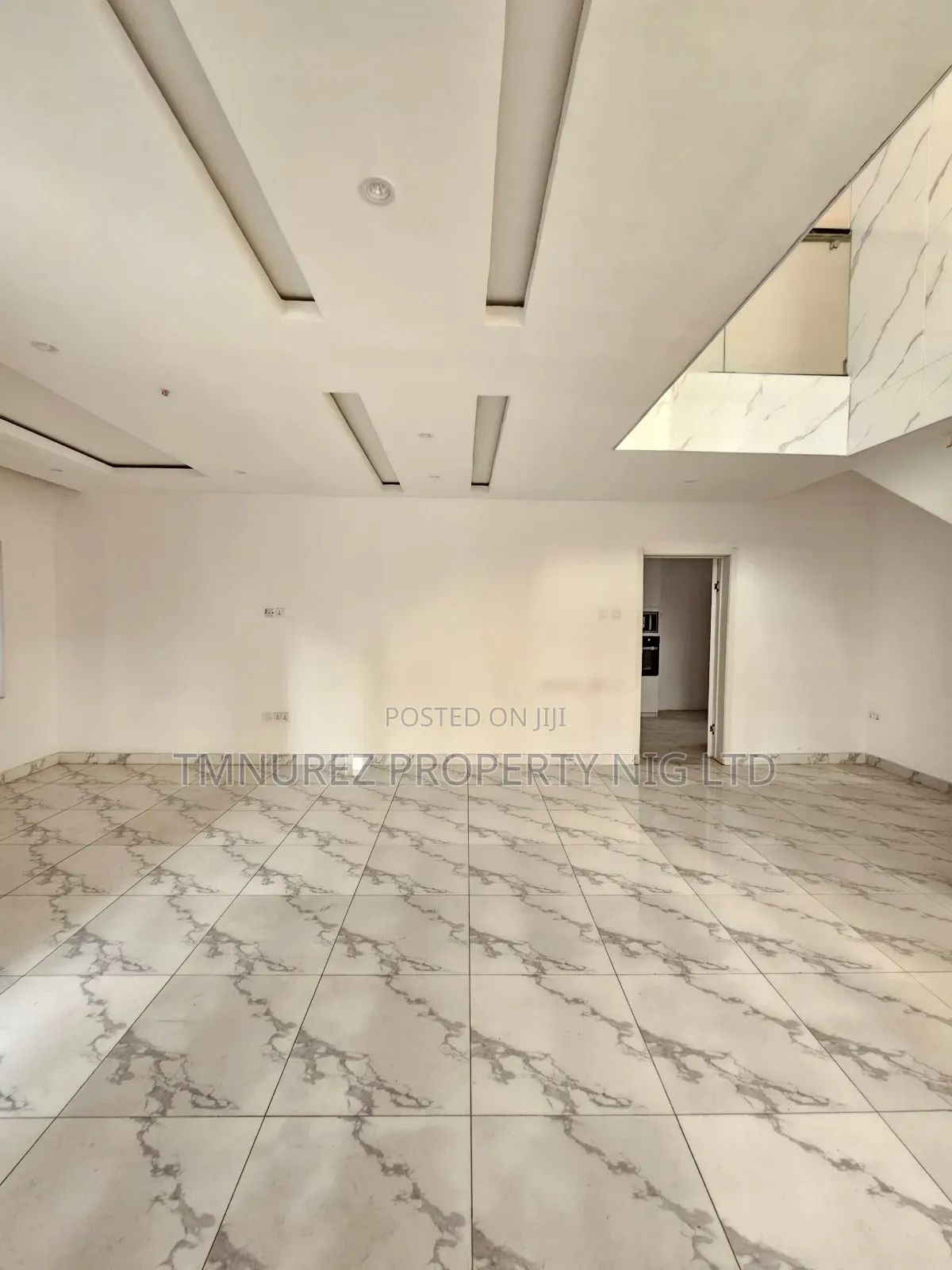 4bdrm Duplex in Ologolo for sale in Ologolo