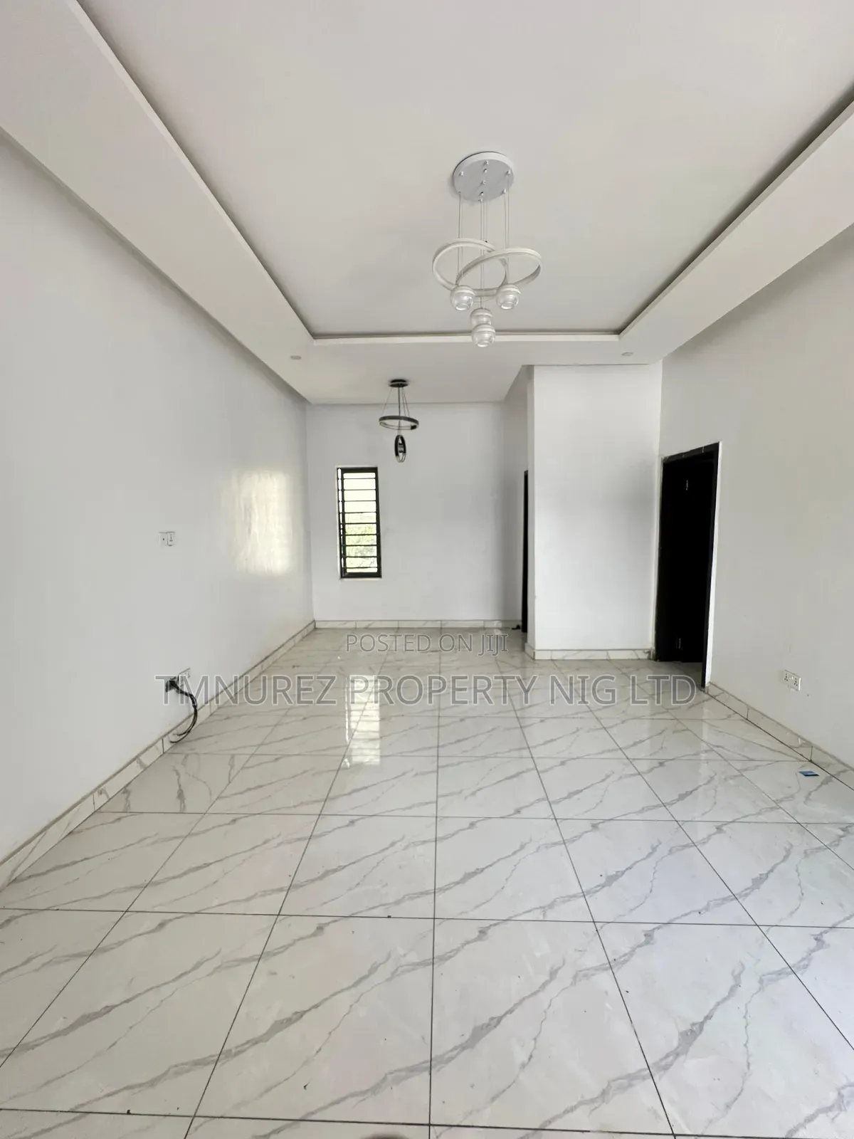 4bdrm Apartment in Ilaje for sale in Ilaje