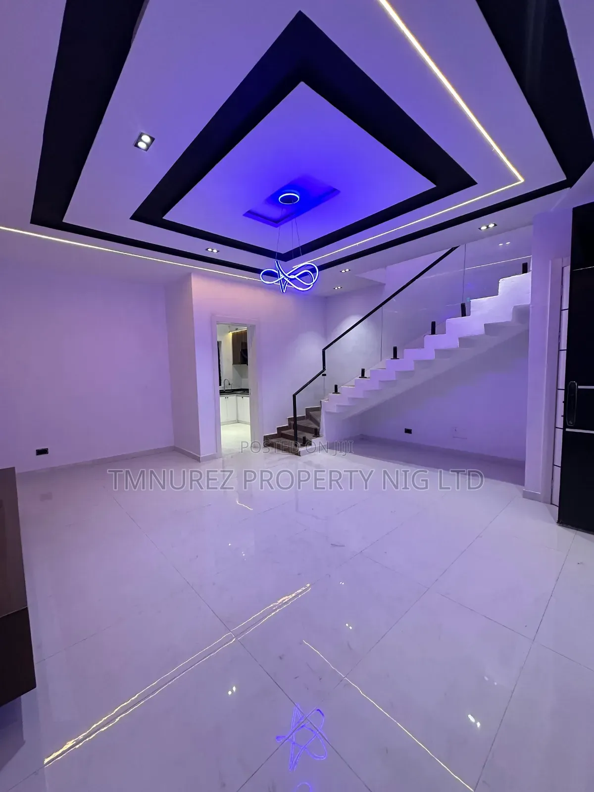 4bdrm Duplex in Ikota for sale in Ikota