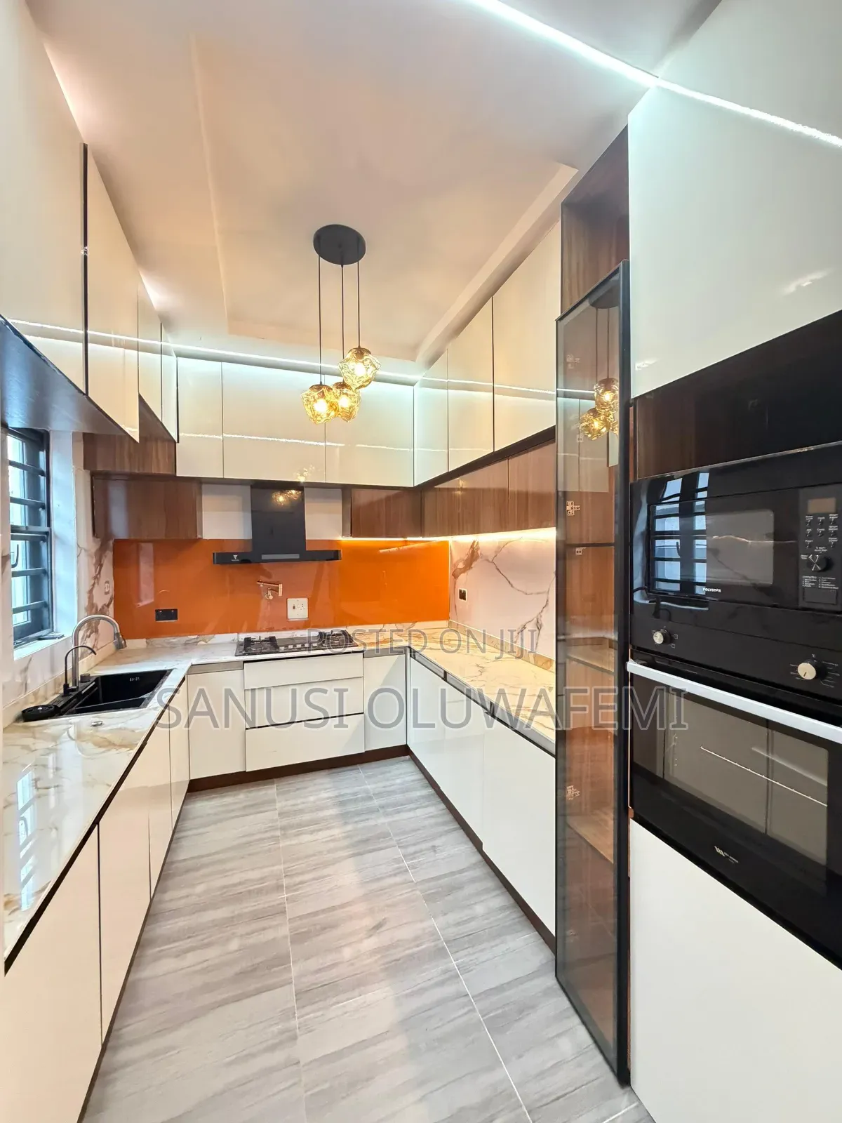 5bdrm Duplex in Omole Phase 1 for sale in Omole Phase 1
