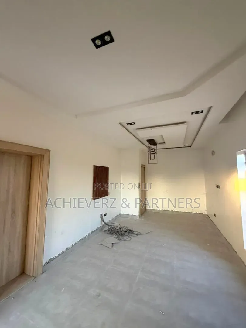 5bdrm Duplex in Zone 2 / Wuse for rent in Zone 2 / Wuse