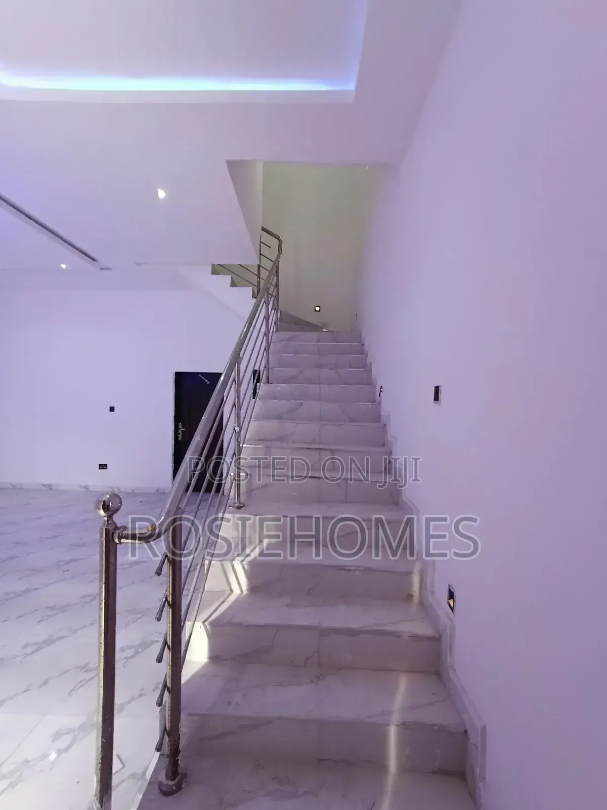 4bdrm Duplex in Good Estate for sale in Lekki Gardens Estate