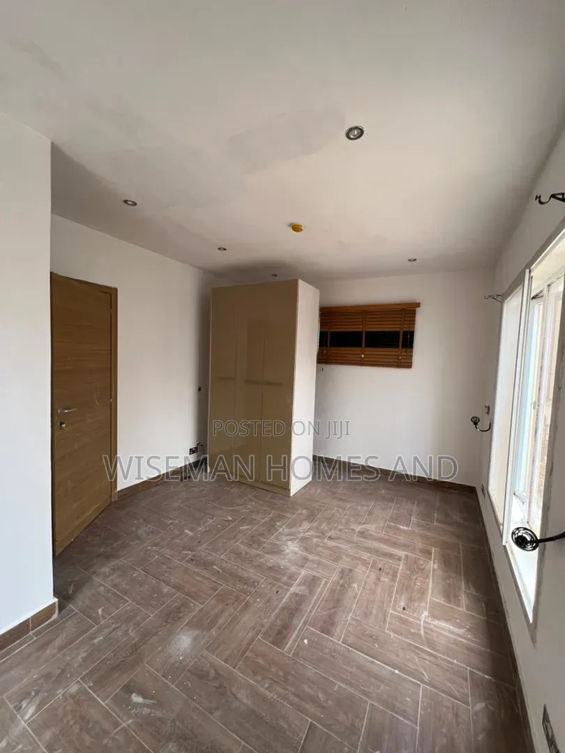 2bdrm Maisonette in Agungi Lekki Eti-Osa for rent in Agungi