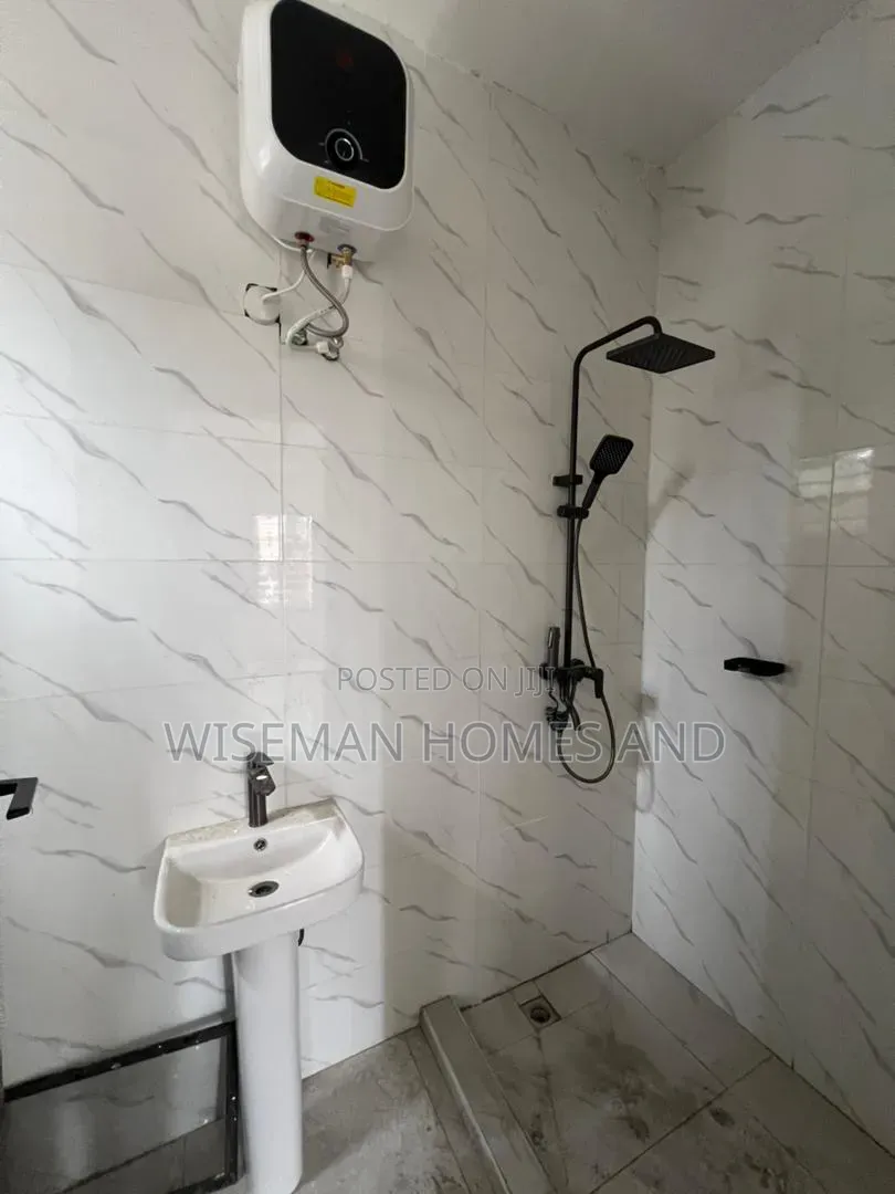 2bdrm Apartment in Igbo-Efon Lekki for sale in Igbo-efon