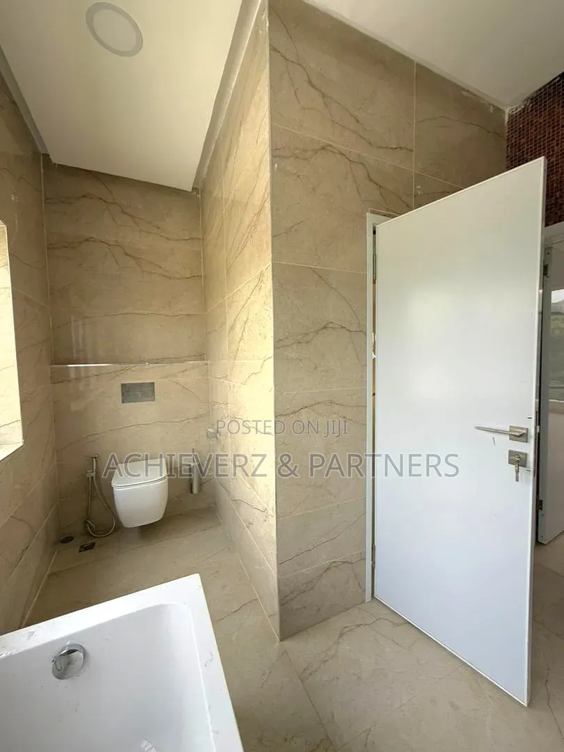 5bdrm Duplex in Maitama for rent in Maitama