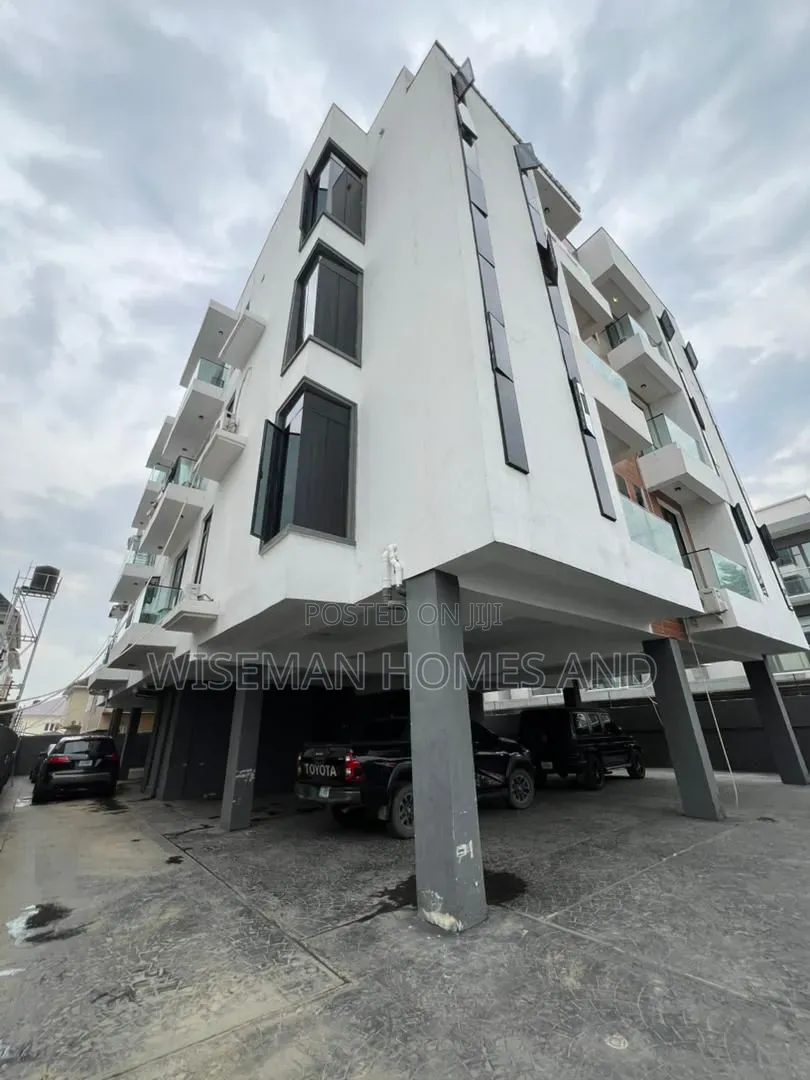2bdrm Apartment in Chevron Lekki for rent in Chevron