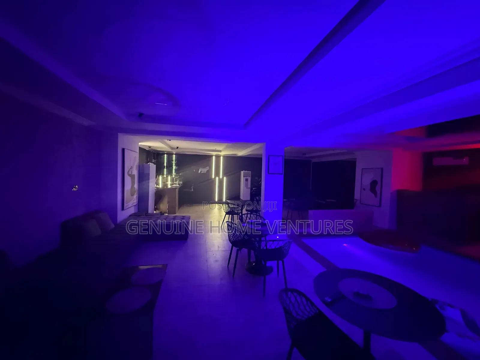 2bdrm Apartment in Lekki Phase One, Ikate for rent in Ikate