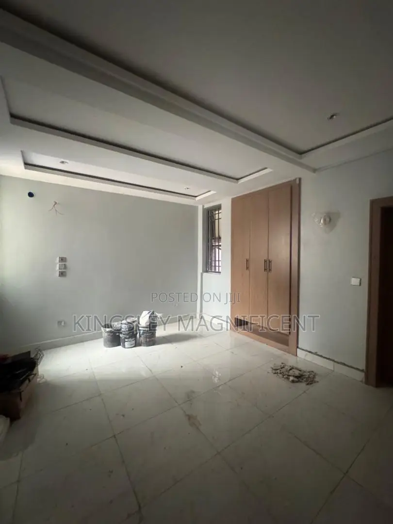 3bdrm Block of Flats in Lifecamp for sale in Life Camp