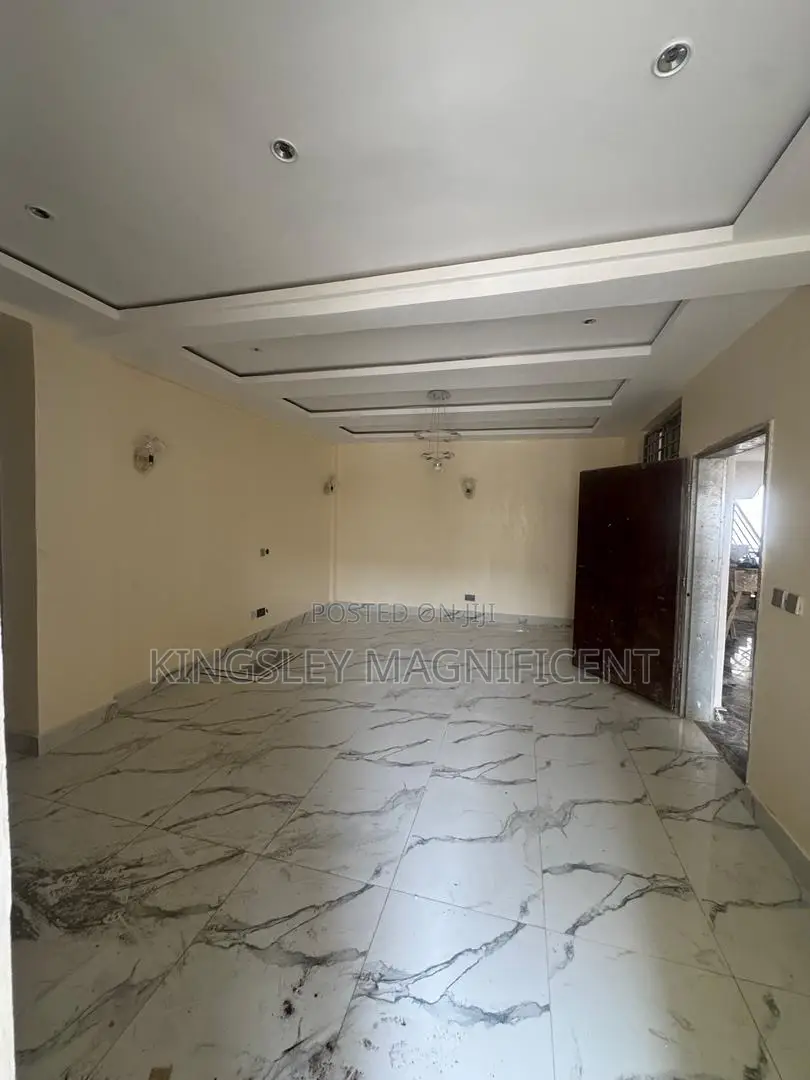 3bdrm Block of Flats in Lifecamp for sale in Life Camp