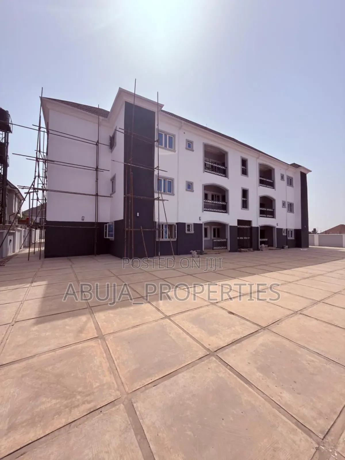 3bdrm Apartment in Galadimawa for sale in Galadimawa