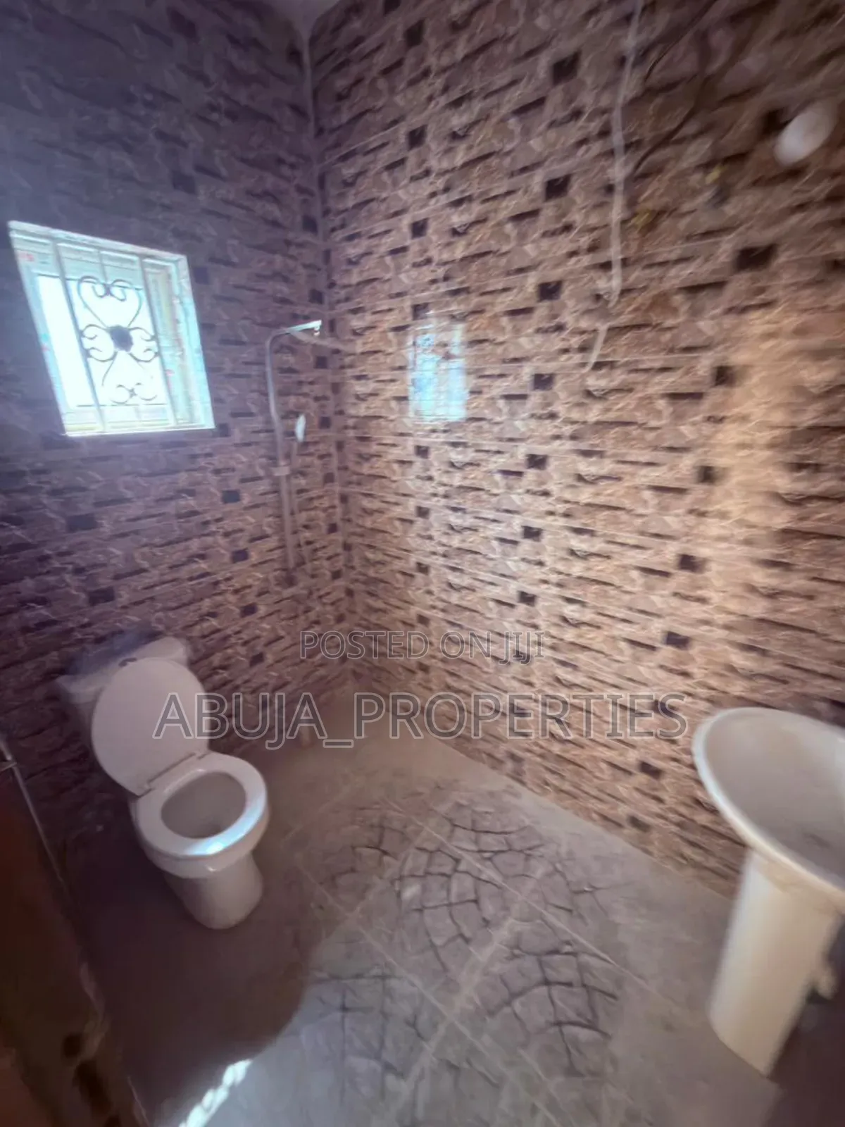 3bdrm Apartment in Galadimawa for sale in Galadimawa