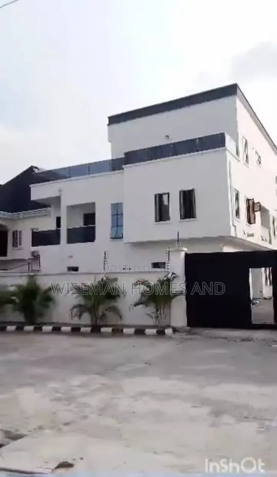 3bdrm Duplex in Thera Peace Zone for rent in Sangotedo