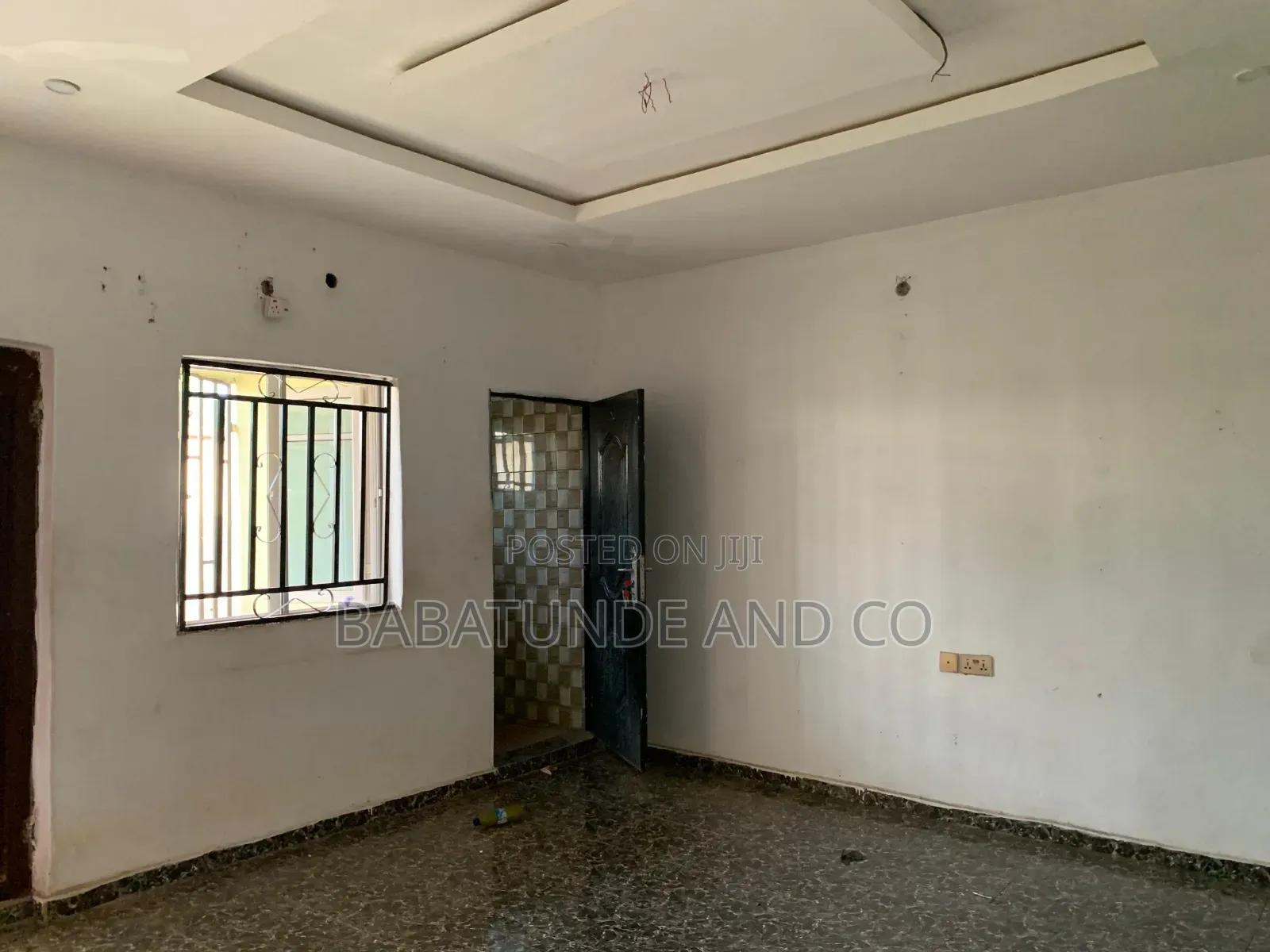 6bdrm Block of Flats in Moniya for sale in Moniya