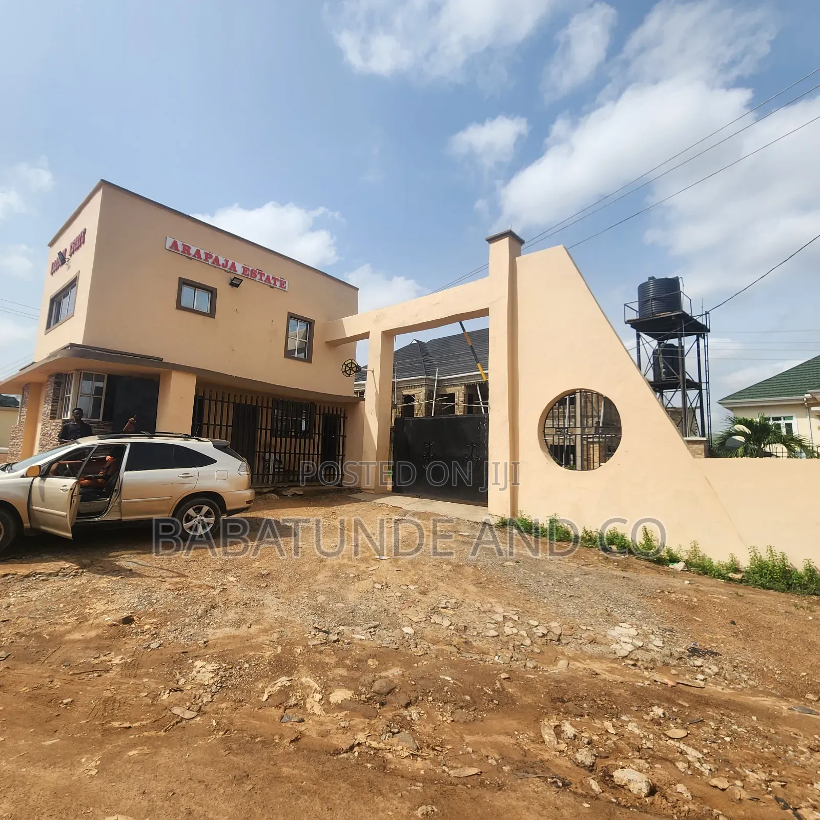 4bdrm Duplex in Oluyole Estate for sale in Oluyole Estate