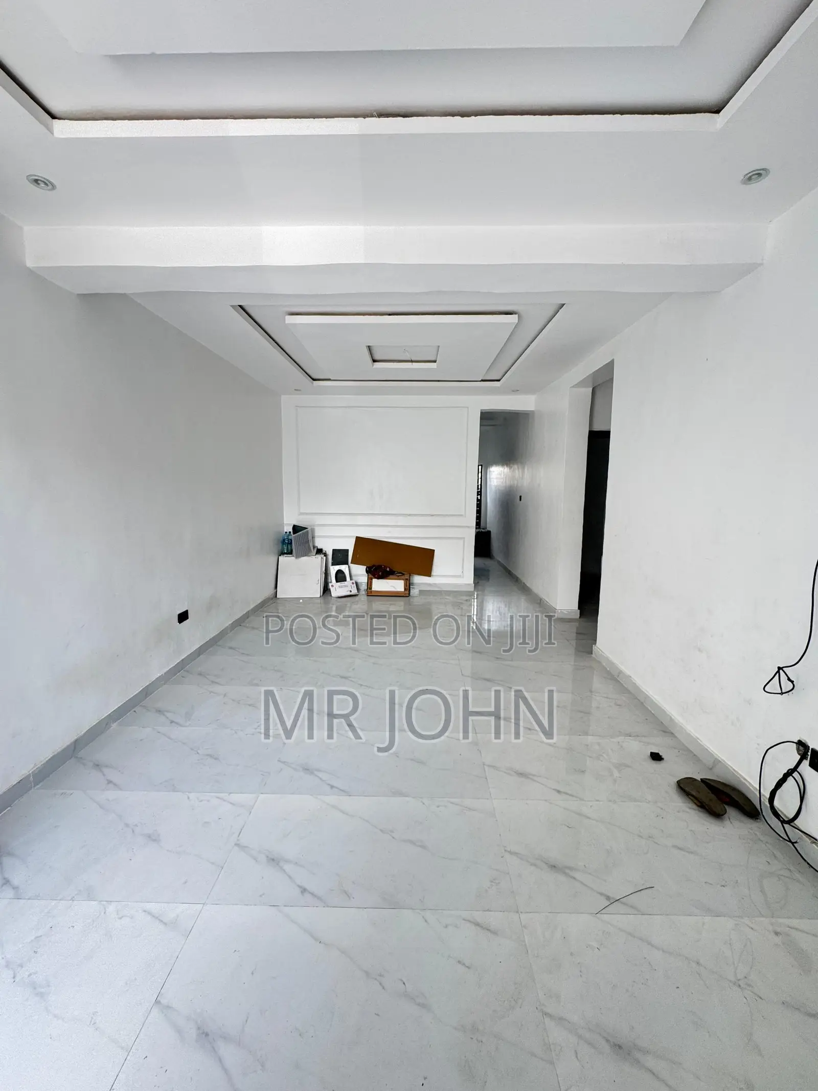 2bdrm Apartment in Igboefon, Lekki for sale in Lekki
