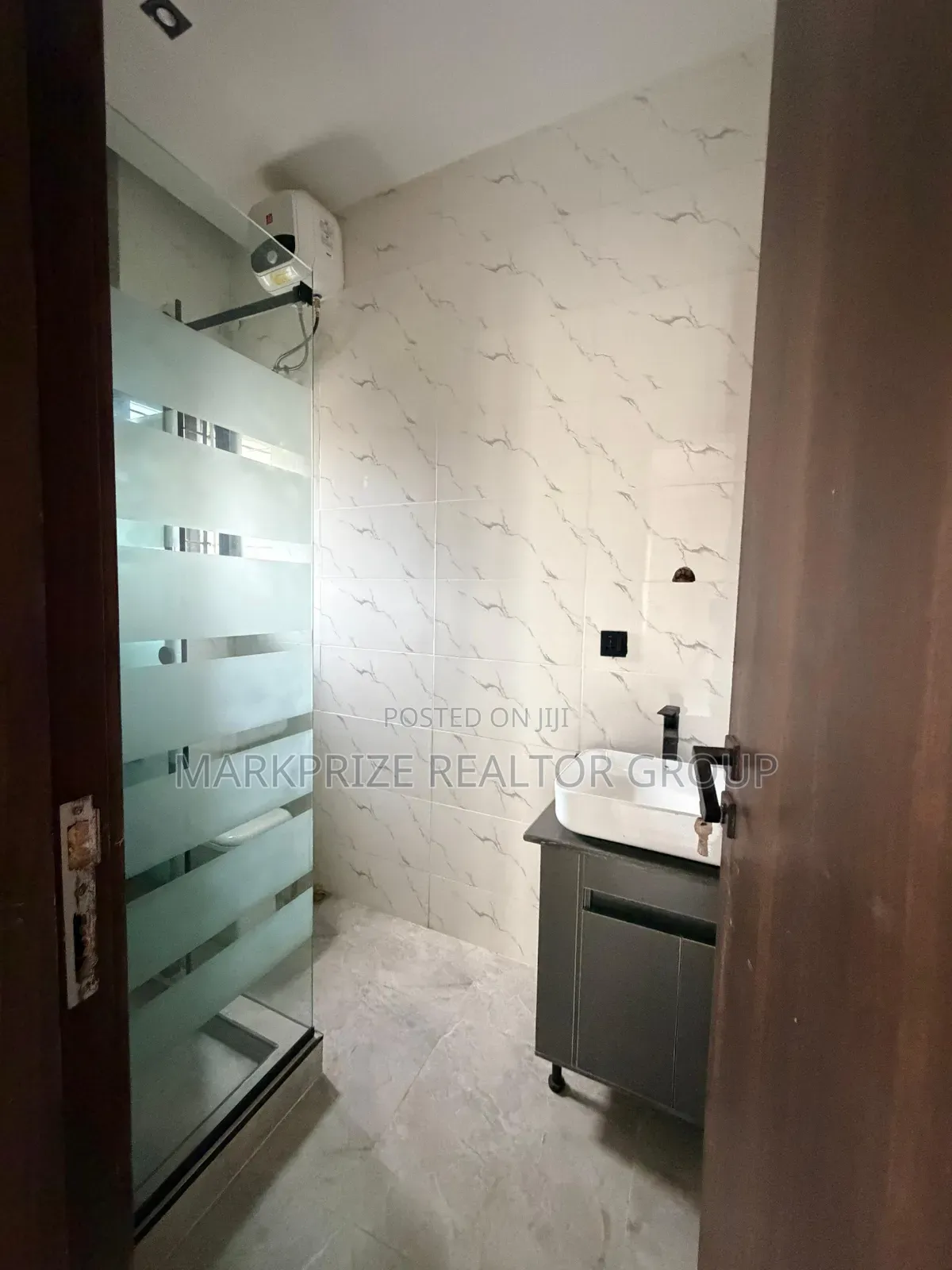 4bdrm Duplex in Magodo Gra Phase 1 for sale in GRA Phase 1