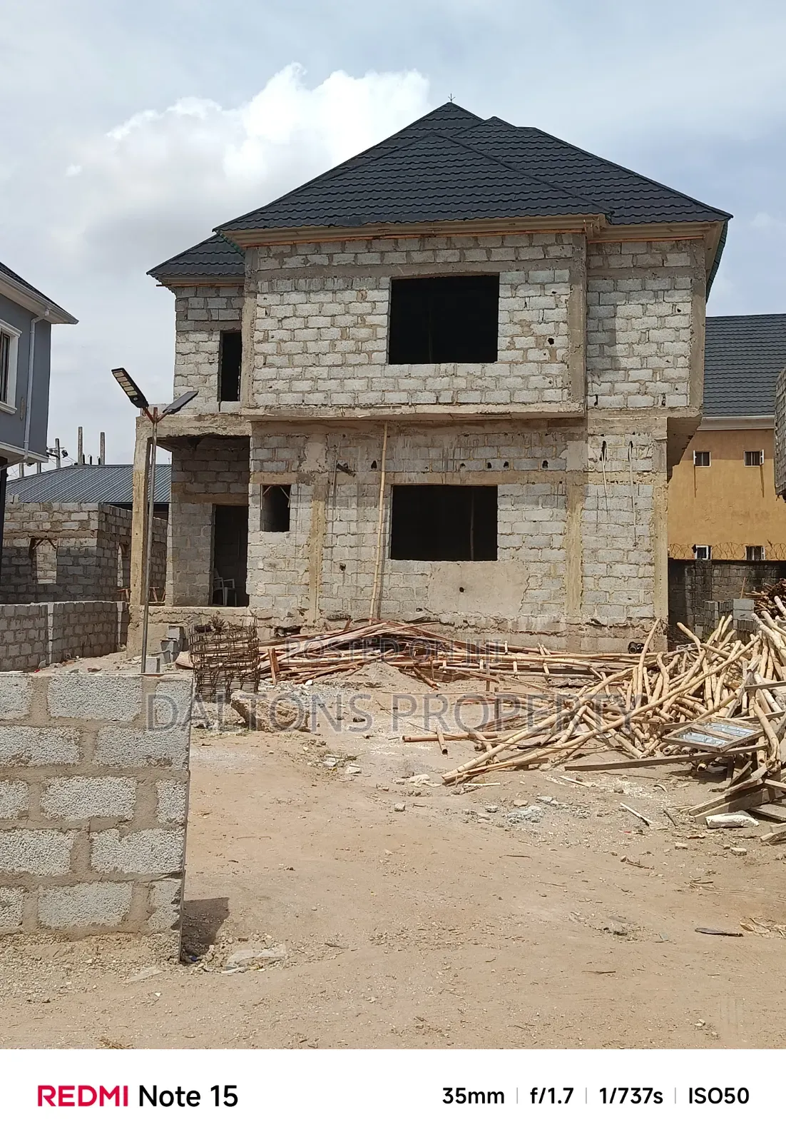 4bdrm Duplex in Aco District, Sabon Lugbe for sale in Sabon Lugbe