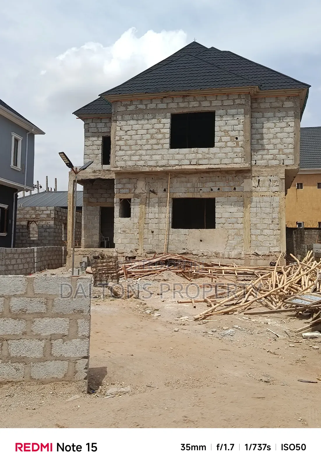 4bdrm Duplex in Aco District, Sabon Lugbe for sale in Sabon Lugbe